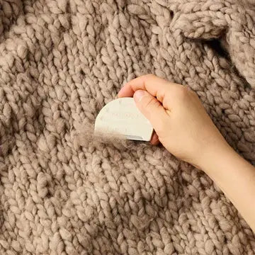 Fuzz Off Comb II