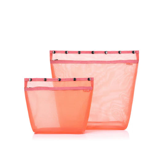 Della Q Oh Snap Standing Bags
