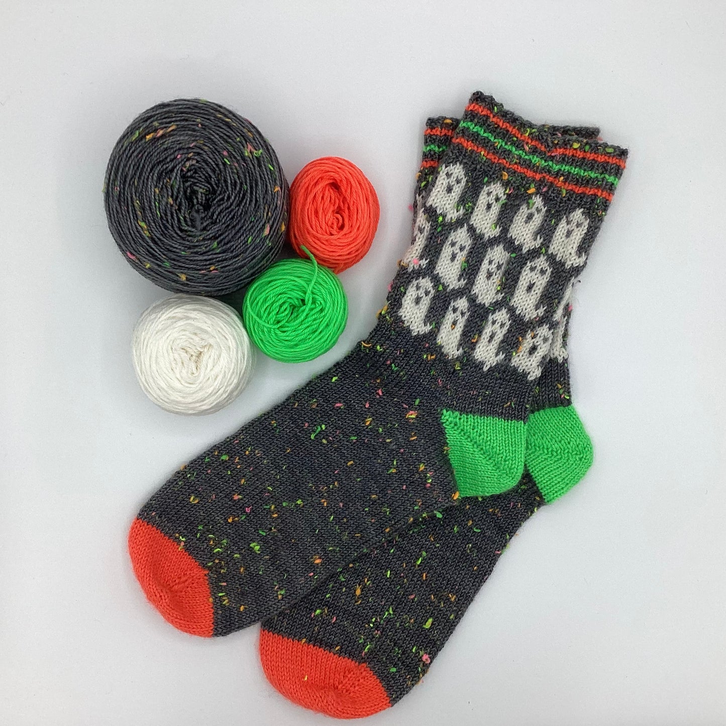 Ghost Sock Knitting Kit