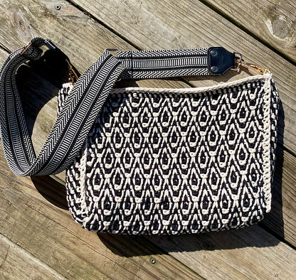 Tunisian Crochet 201: The Sonora Bag