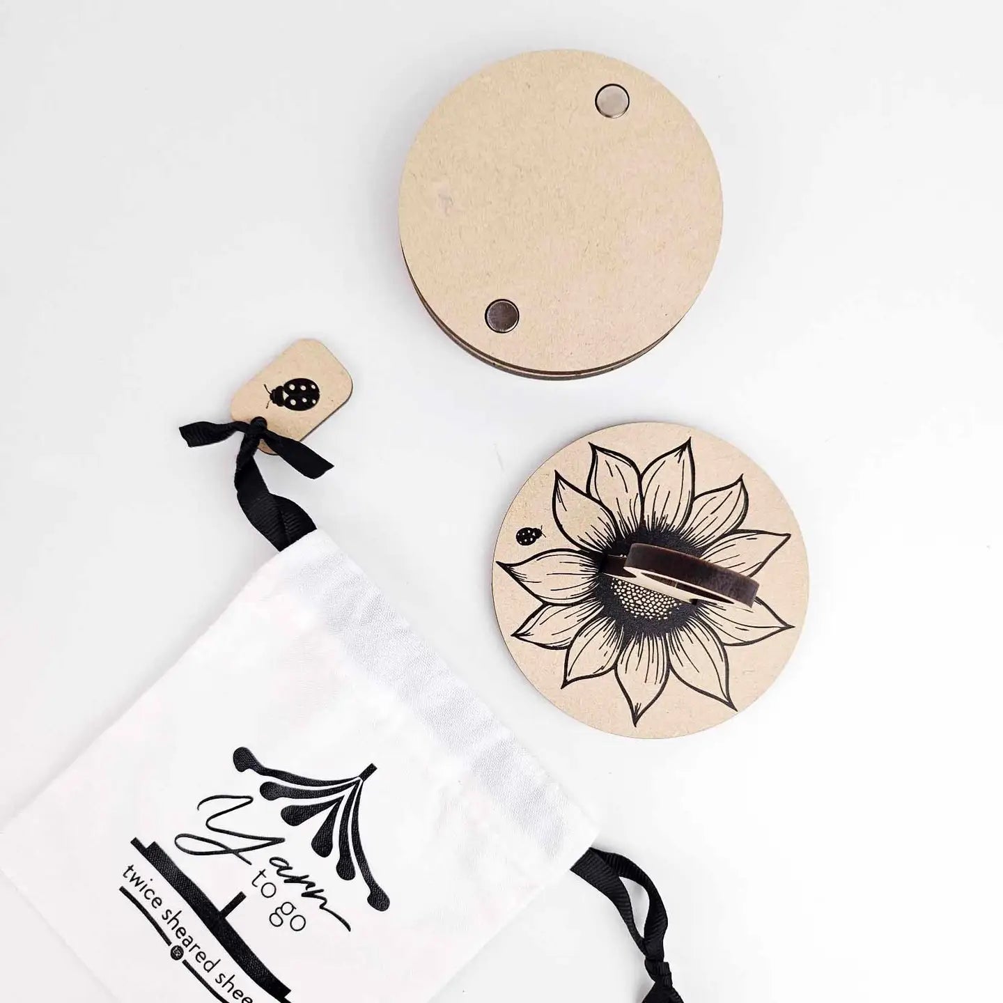 Yarn to Go Carousel (no wrist strap)