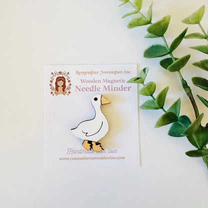 Wooden Needle Minder
