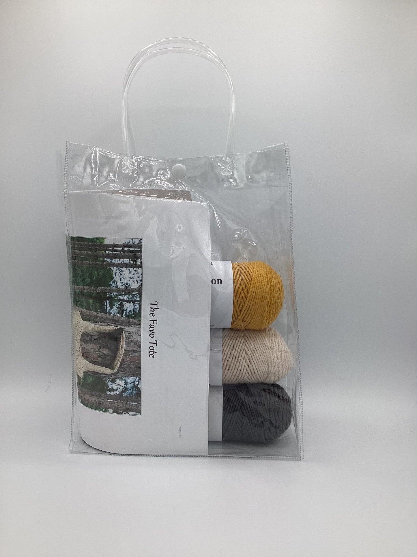 The Favo Tote Tunisian Crochet Kit