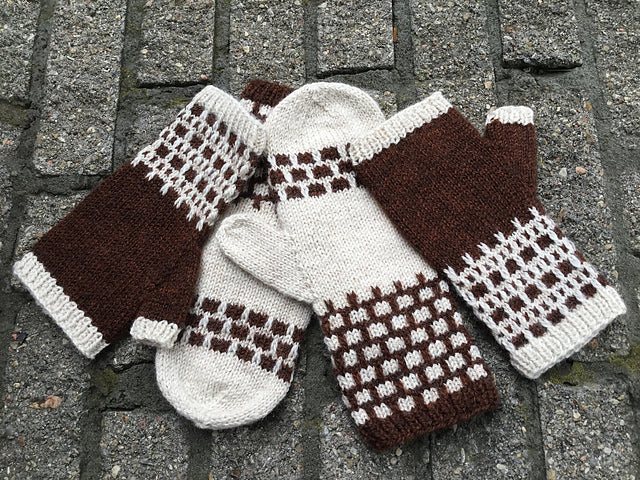 Easy Slip Stitch Mitts Knitting Kit