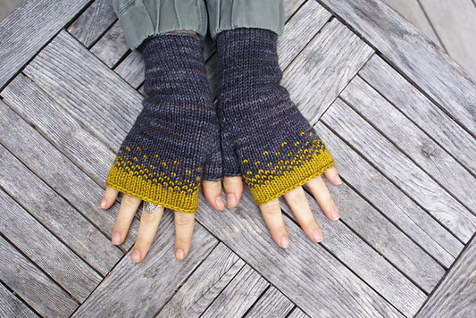 Driftless Mitts (DK) Knitting Kit