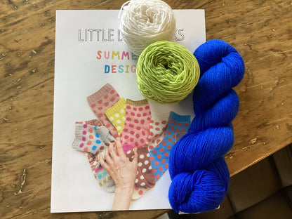 Little Dots Socks (Knit) Kit