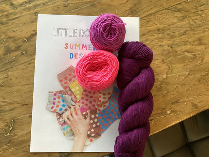 Little Dots Socks (Knit) Kit