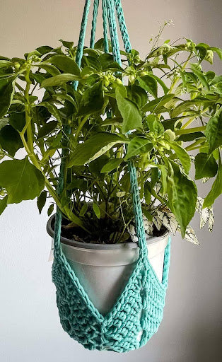 Crochet 201: Neverending Star Plant Hanger