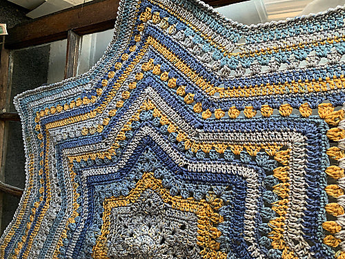 Crochet 201: 6 Day Star Blanket